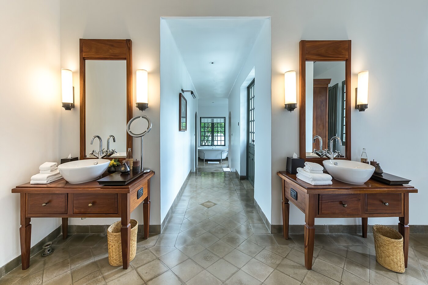 Bathroom of Khan Pool Suite in Amantaka luxury Resort & Hotel in Luang Prabang Laos