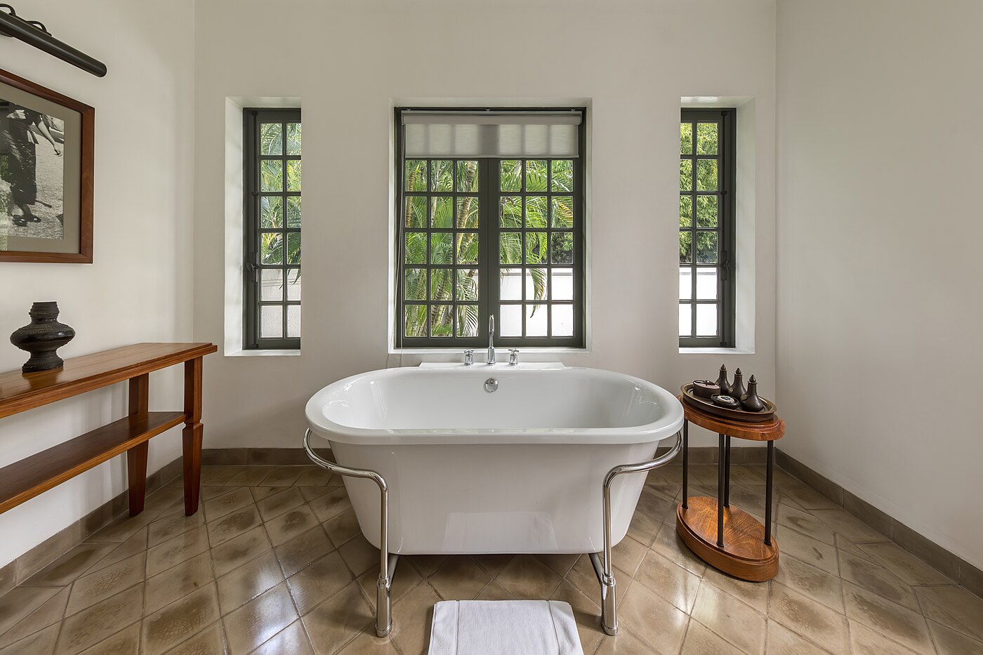 Bathtub of Khan Pool Suite in Amantaka luxury Resort & Hotel in Luang Prabang Laos